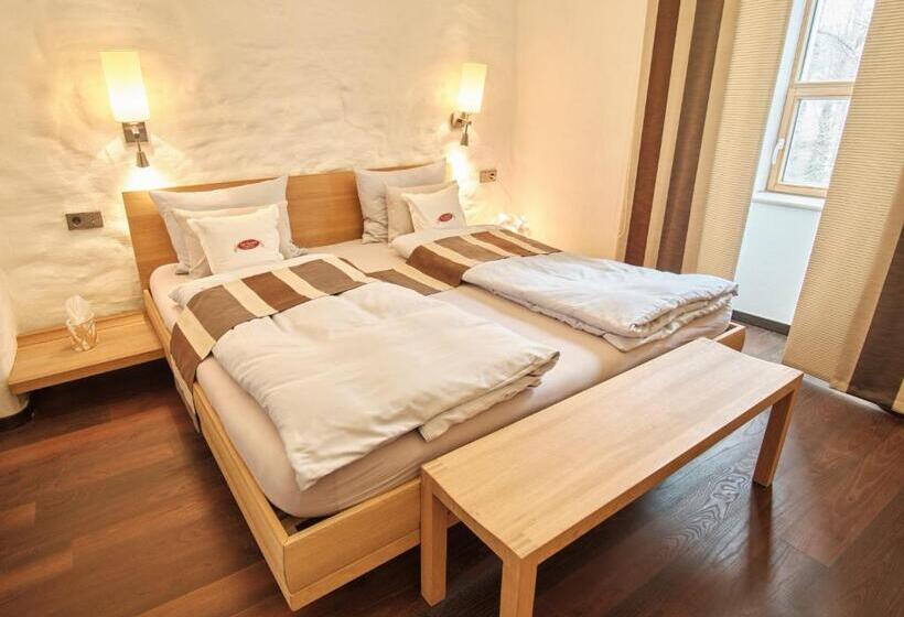 スイート, Turmhotel Zum Erasmus