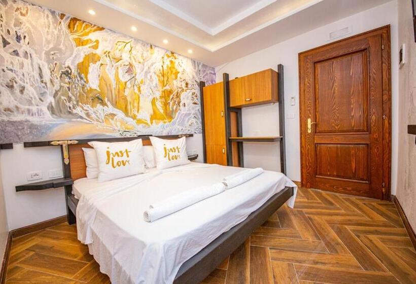 스탠다드 룸, Legjenda