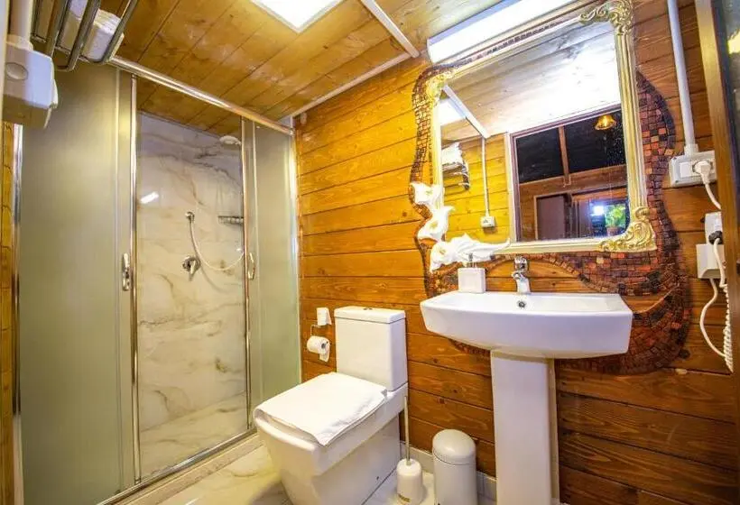 1 Yatak Odalı Lüks Villa, Legjenda