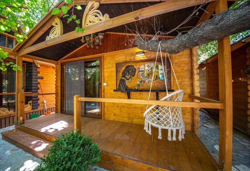 1 베드룸 수피리어 스위트, Legjenda