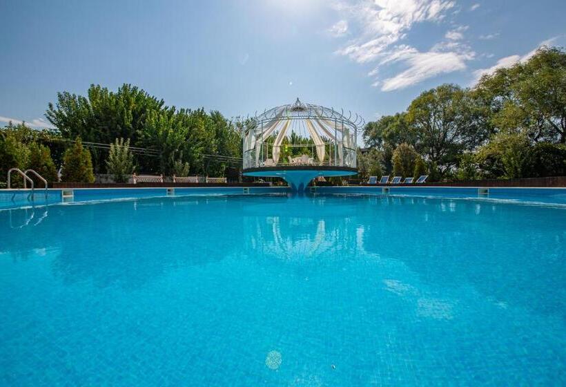 1 베드룸 수피리어 스위트, Legjenda