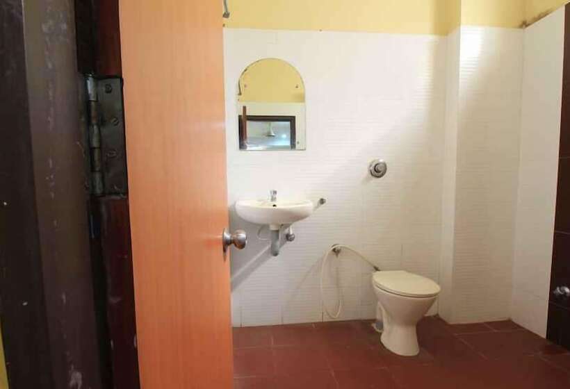 디럭스 룸, Megha Residency