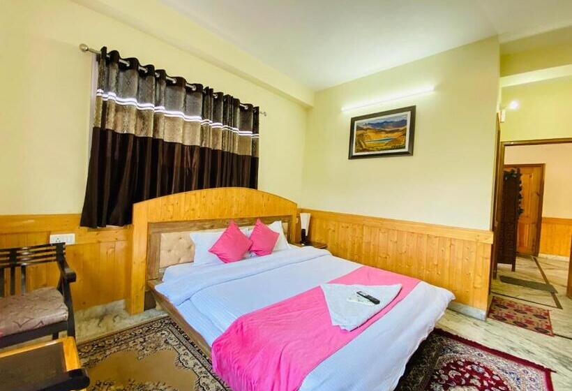 Номер Стандарт Вид на Горы, Sai Cottage Shimla