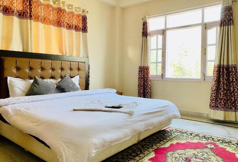 Семейный Номер Вид на Горы, Sai Cottage Shimla