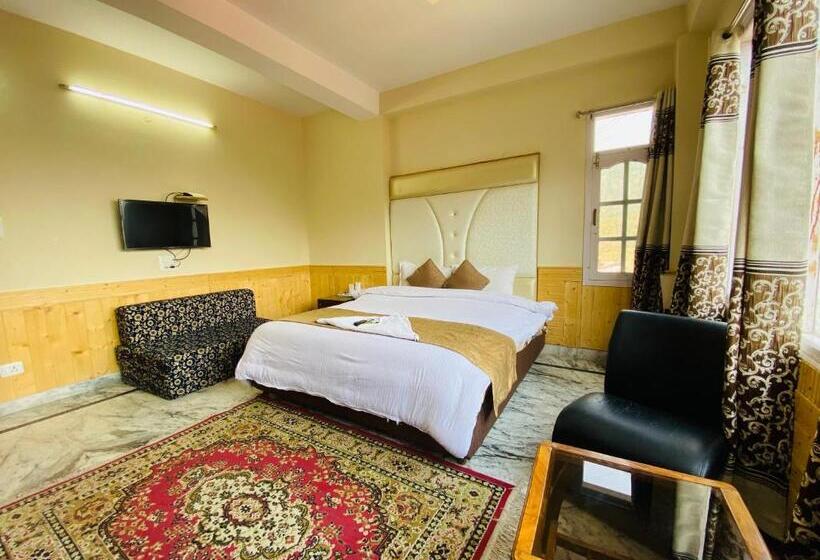 חדר סופריור עם נוף להרים, Sai Cottage Shimla