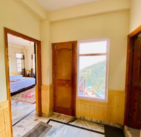 Номер Superior Вид на Горы, Sai Cottage Shimla