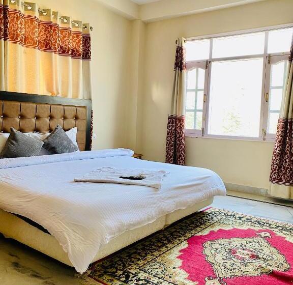 Семейный Номер Вид на Горы, Sai Cottage Shimla