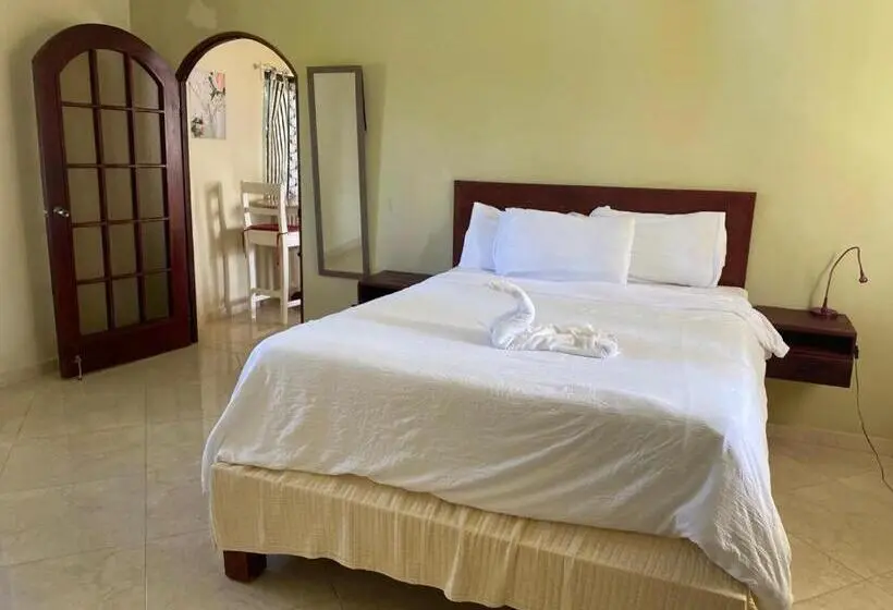Huoneisto 1 Makuuhuone Allasnäkymä, El Cabarete Spa Resort All Inclusive