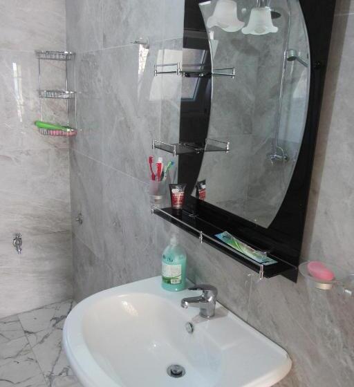 سرير فى غرفة مشتركه, Elbasan Backpacker Hostel