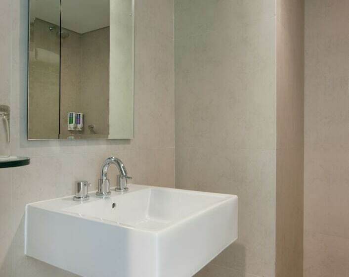 スタンダードルーム, Amaris Hotel Darmo Surabaya