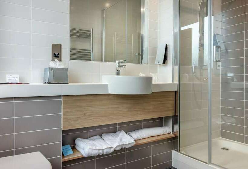 标准间, Holiday Inn Express   Wigan, An Ihg