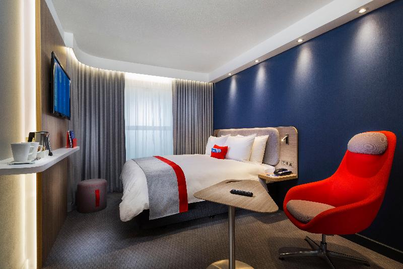 Номер Стандарт Адаптированный для Инвалидов, Holiday Inn Express   Wigan, An Ihg