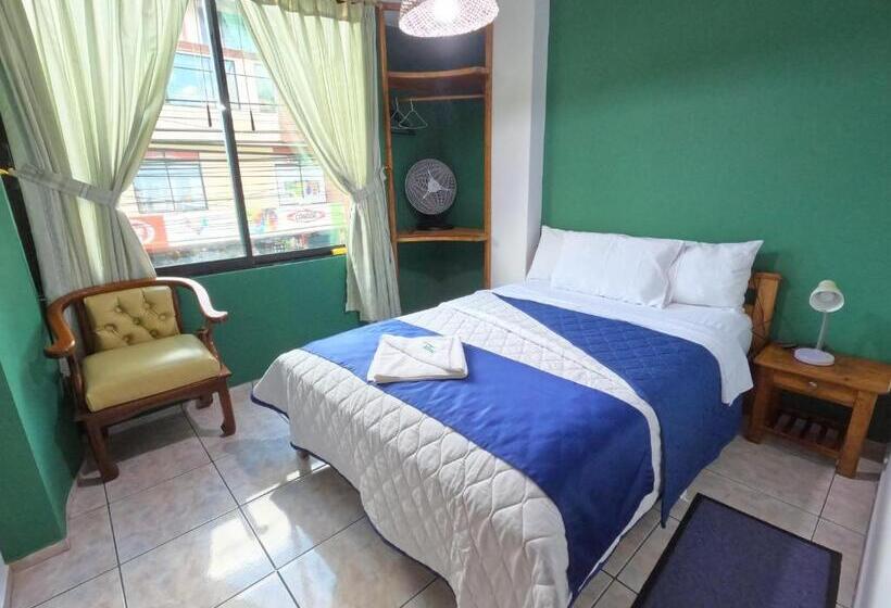 스탠다드 룸, Hostal Puyo