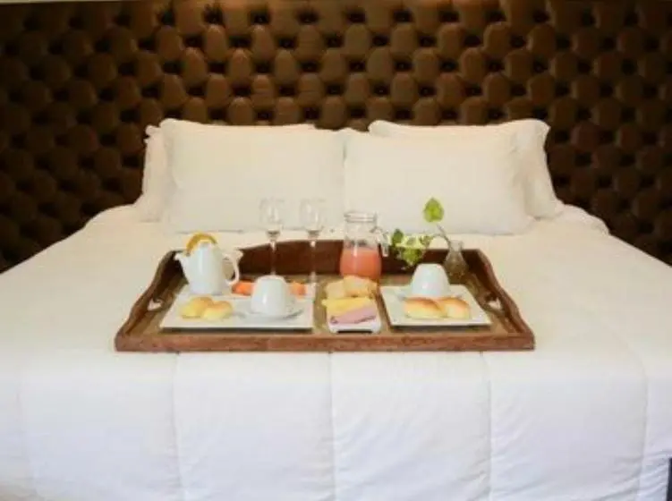 Deluxe Suite King Bed, Imperador
