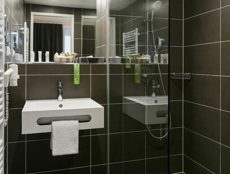 标准间, Jufa Hotel Hamburg Hafencity