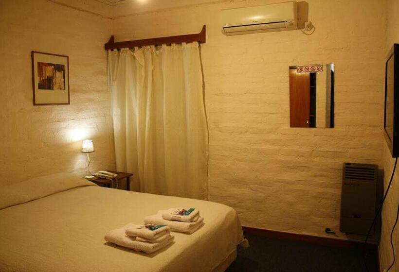 デラックスルーム, La Fundacion