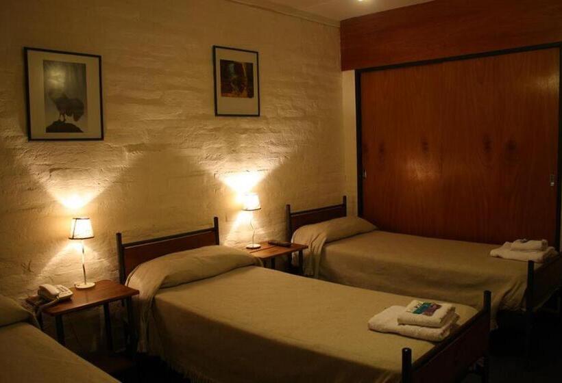 ファミリールーム, La Fundacion