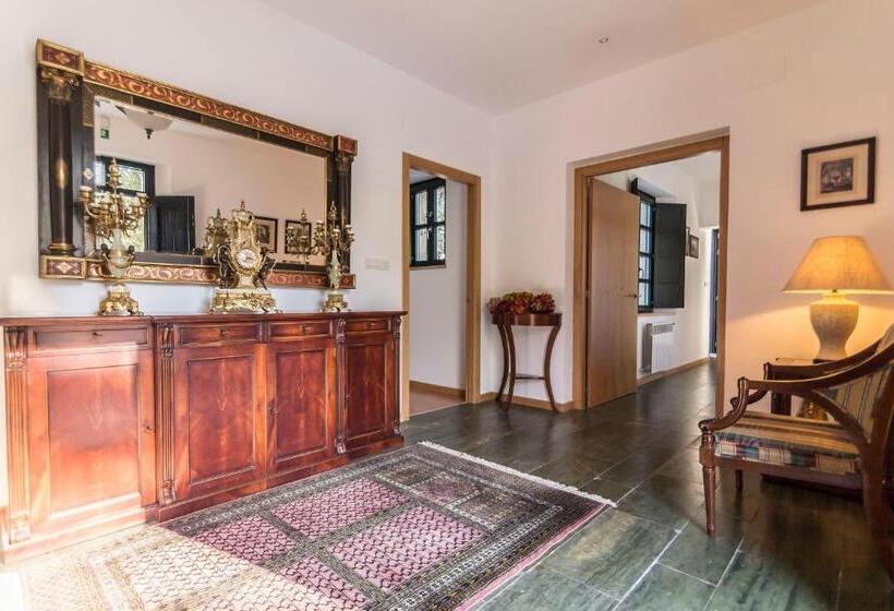 اتاق سوپریور, Pazo De Berbetoros