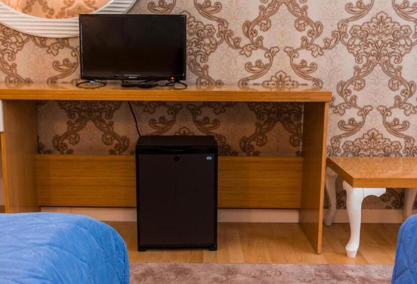 اتاق لوکس, Peracity