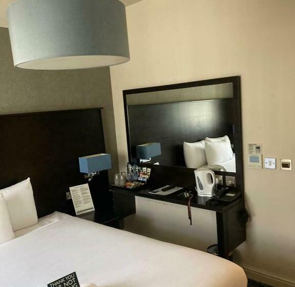 スタンダードルーム, The Golden Hope Wetherspoon