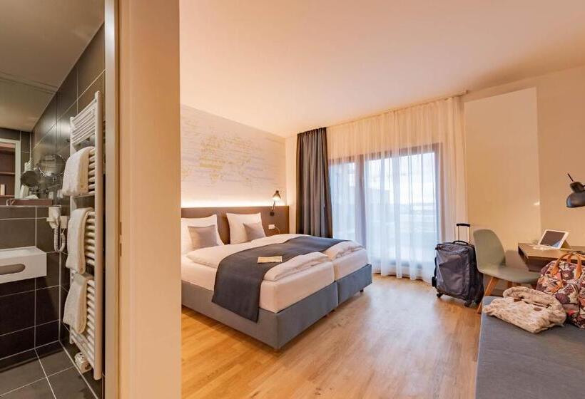 标准三人间, Jufa Hotel Hamburg Hafencity