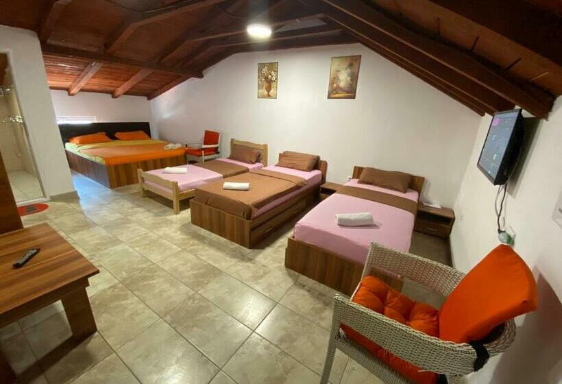 سوییت خانوادگی, Motel Atika