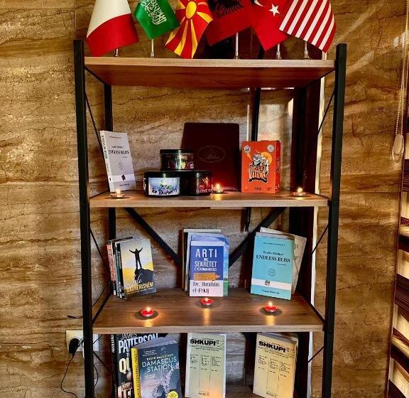 سوییت خانوادگی, Motel Atika