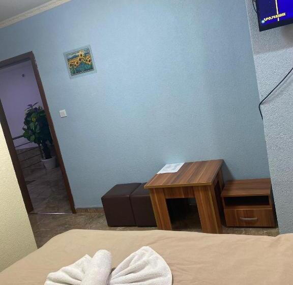 اتاق استاندارد, Motel Atika