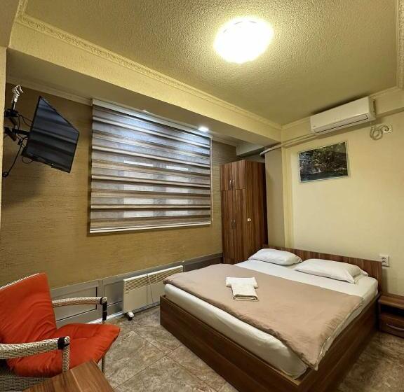 اتاق استاندارد, Motel Atika