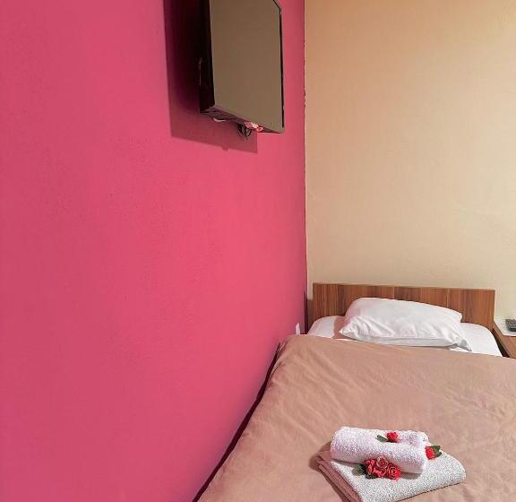 اتاق استاندارد, Motel Atika
