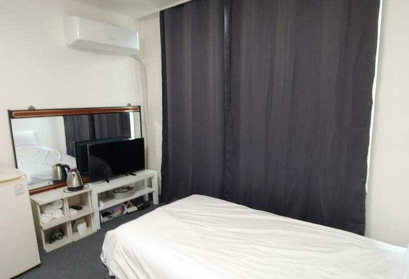 חדר סטנדרט, Bandal Book & Stay