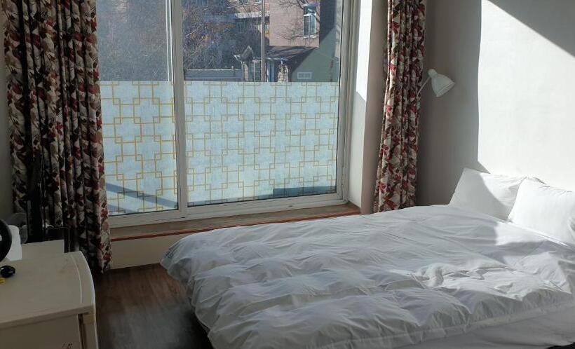 חדר סטנדרט, Bandal Book & Stay