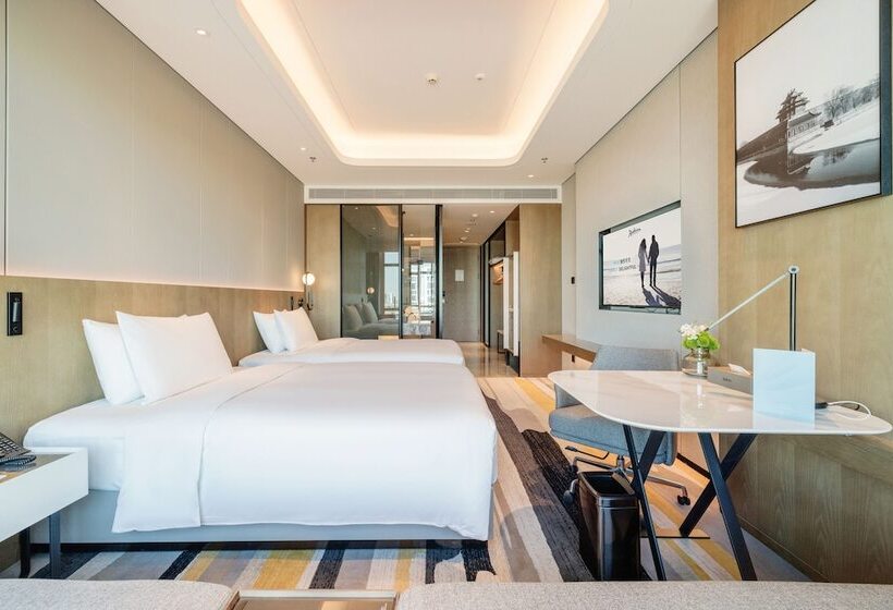 디럭스 룸, Radisson Hotel Beijing Daxing Airport