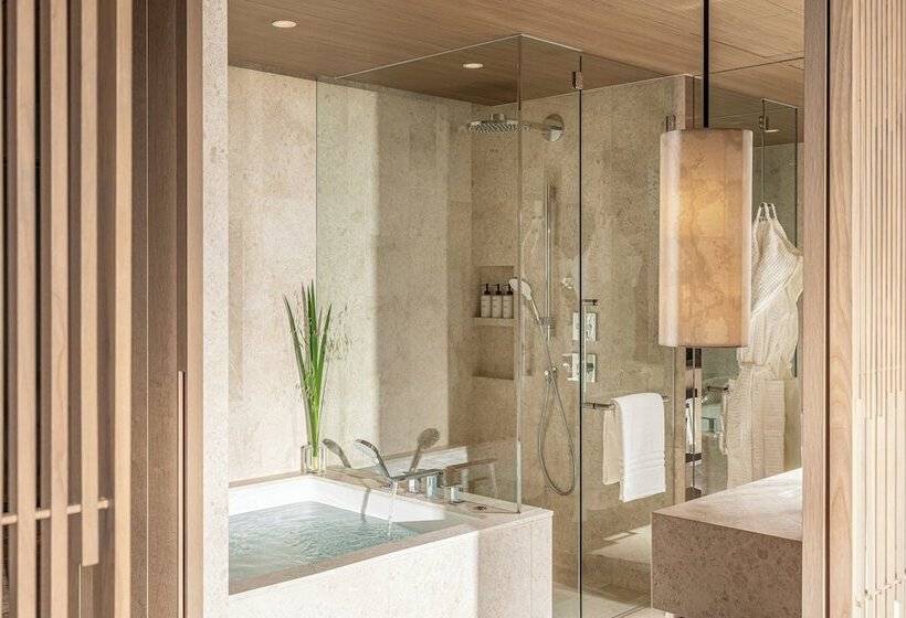 סוויטת ג'וניור, Four Seasons Hotel Osaka