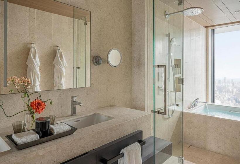 חדר פרמיום, Four Seasons Hotel Osaka