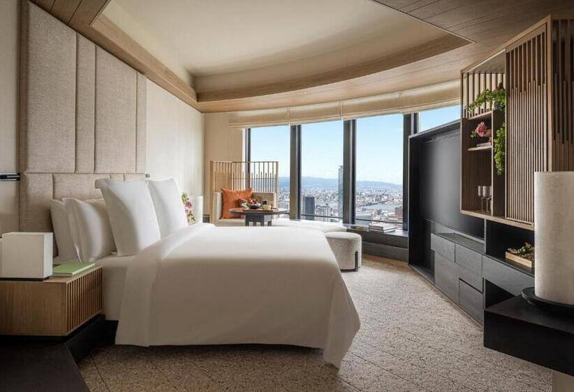 Стандартный Номер Кровать Кинг, Four Seasons Hotel Osaka
