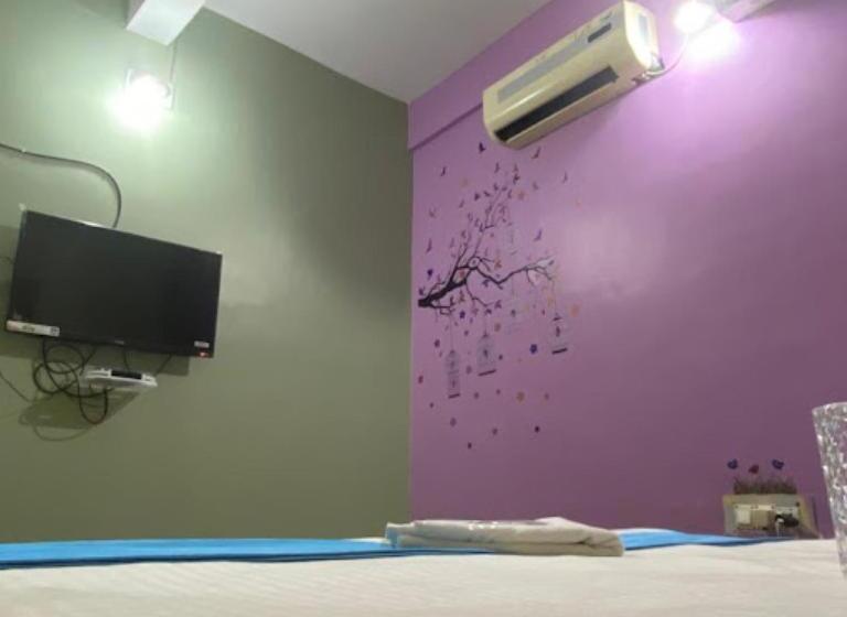 Quarto Deluxe, Mo Oyo Bhubaneswar
