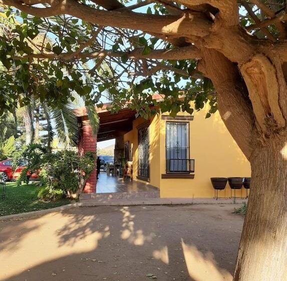 اتاق لوکس با بالکن, Rancho El Campanario En La Ruta Del Vino