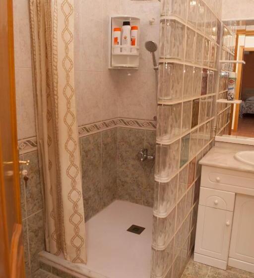 4인용 스탠다드 룸, La Rosaleda De Orgaz