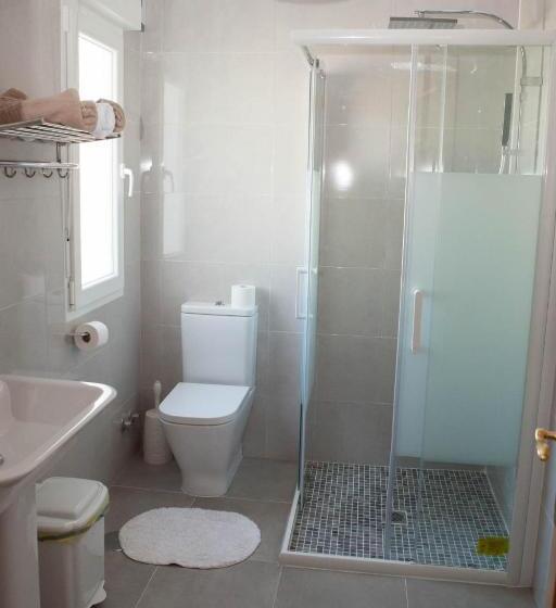 스탠다드 트리플 룸, La Rosaleda De Orgaz