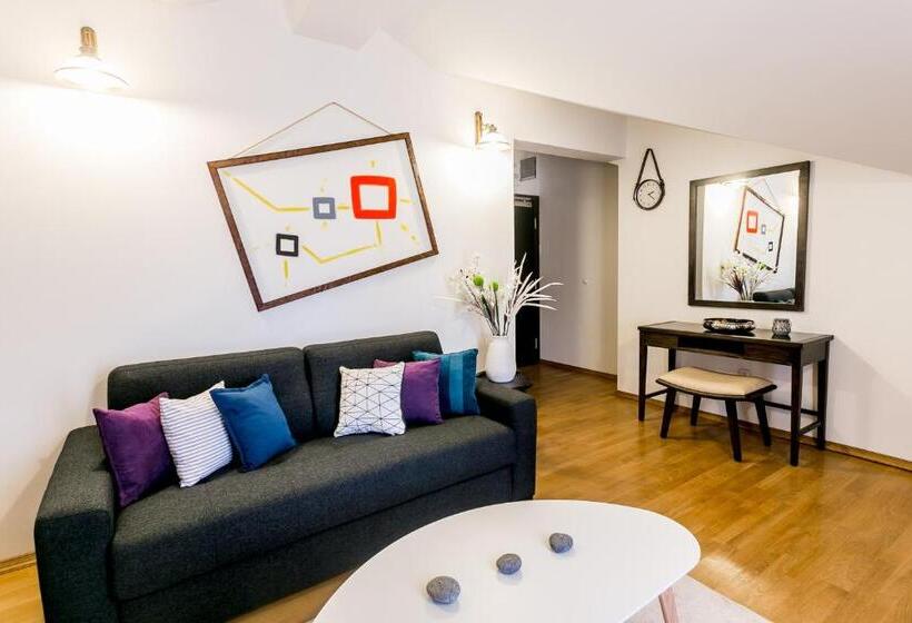 سوییت, Boutique Hotel Kredo