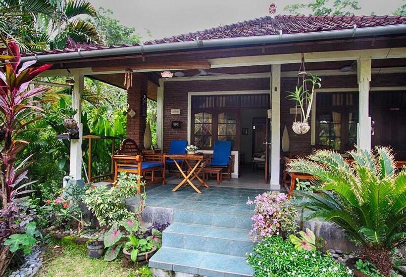 חדר דלוקס לשלושה, Dasa Wana Resort