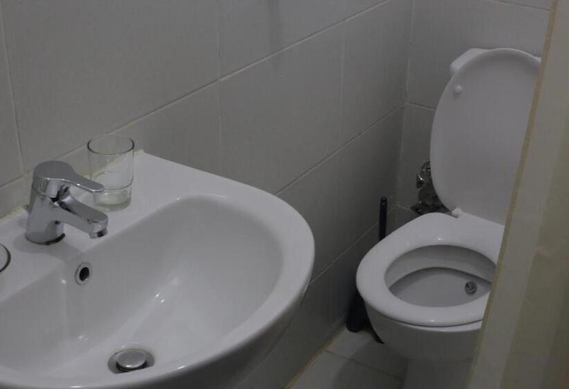 اتاق لوکس سه تخته, Ashry Narty