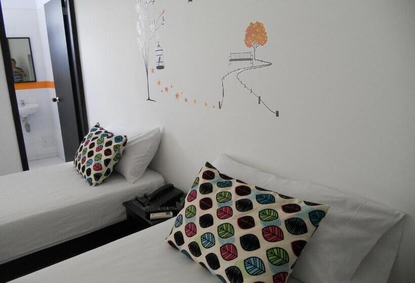 带大床的标准间, Cosmos Sincelejo