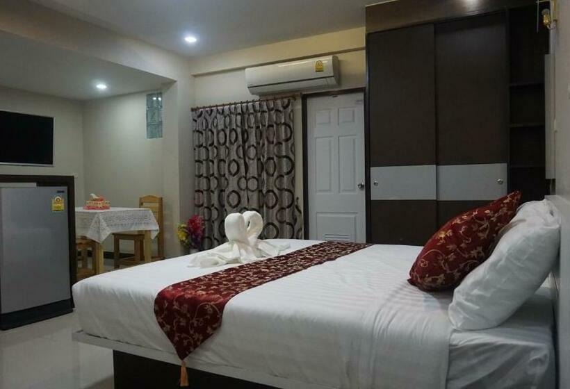 Люкс Повышенной Комфортности, Gold Airport Suites