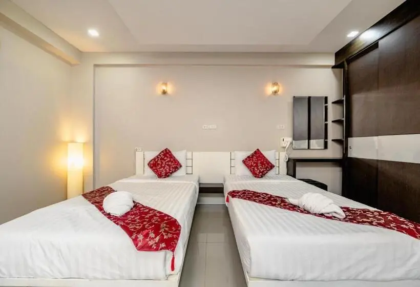سوییت لوکس, Gold Airport Suites