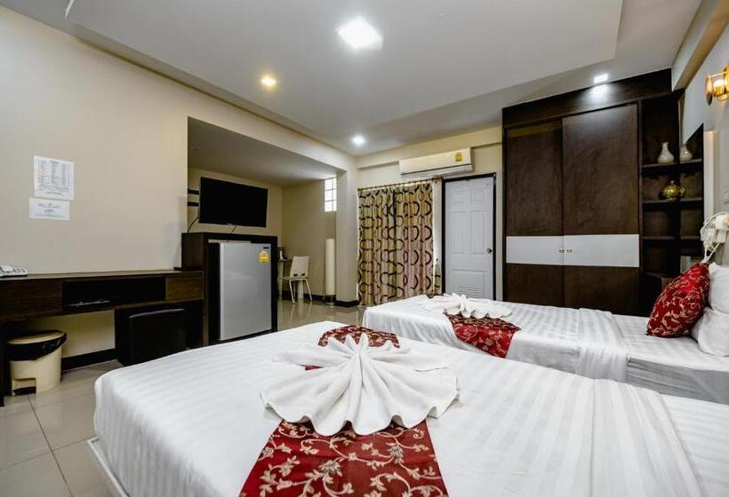Люкс Повышенной Комфортности, Gold Airport Suites