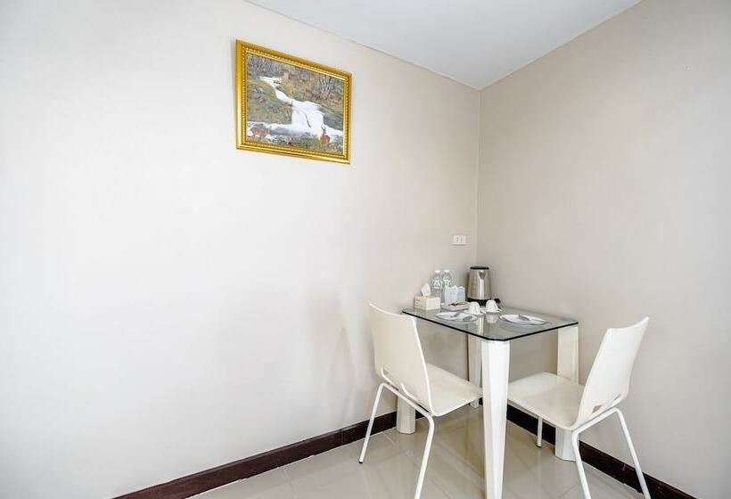 Номер Deluxe, Gold Airport Suites