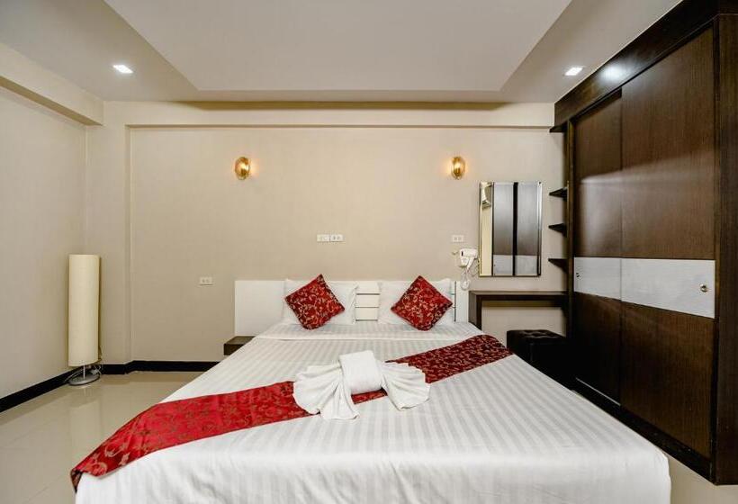 Номер Deluxe, Gold Airport Suites