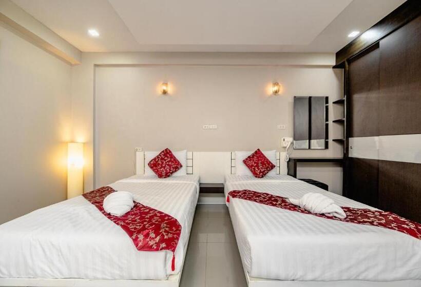 Номер Deluxe, Gold Airport Suites